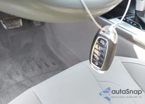 2022 Hyundai Elantra Sel from USA, damaged, VIN KMHLM4AG9NU241684